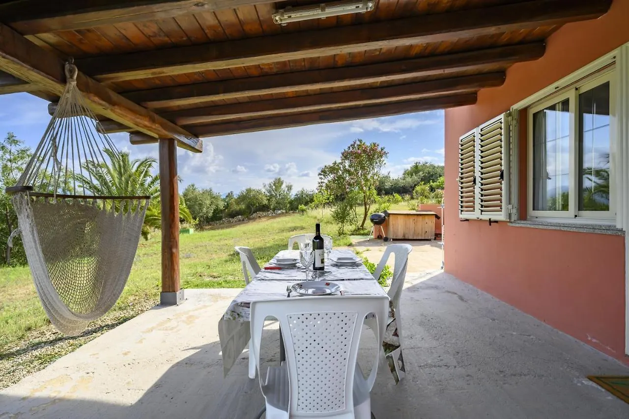 La Collina Degli Ulivi Villa Bari Sardo 0*,